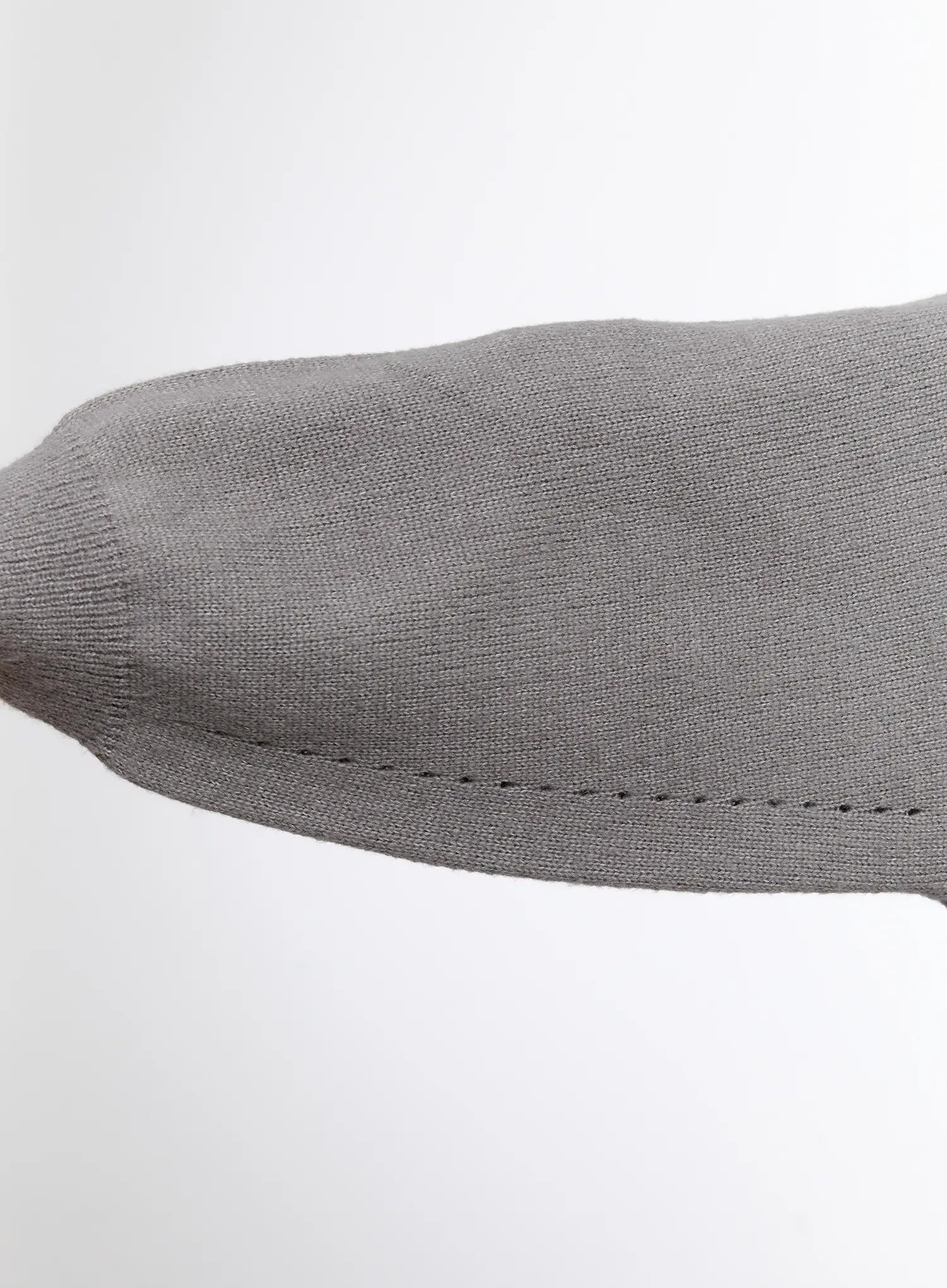 casual-loose-fit-long-sleeve-sweater-co501