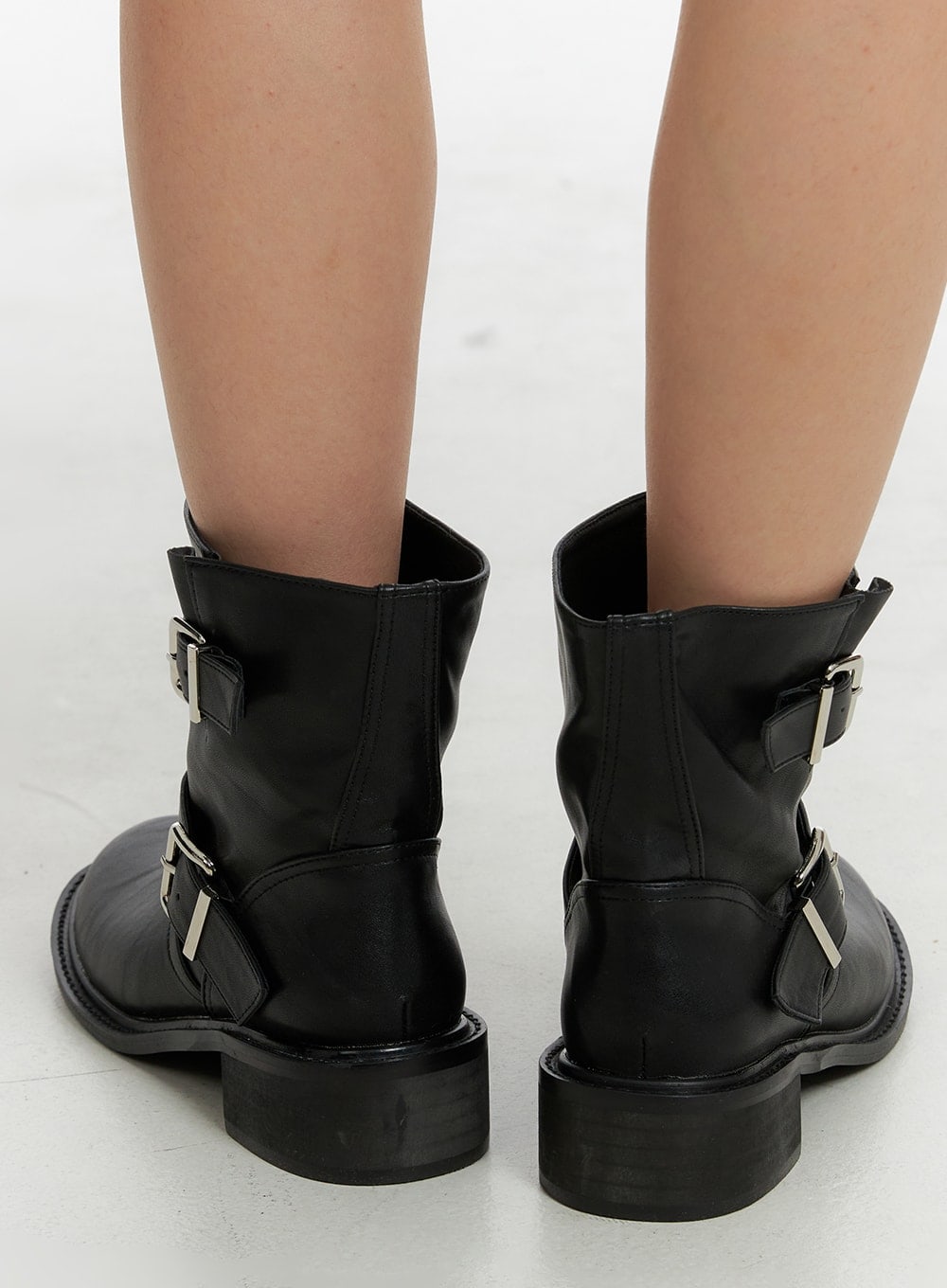 faux-leather-buckle-boots-cm427