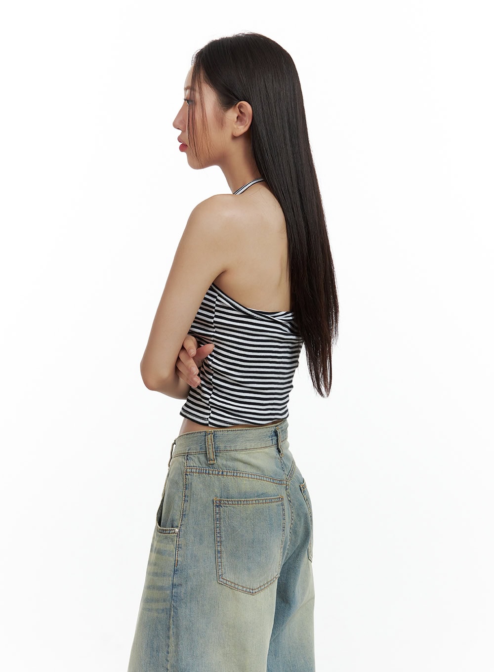 stripe-halter-crop-top-cu420