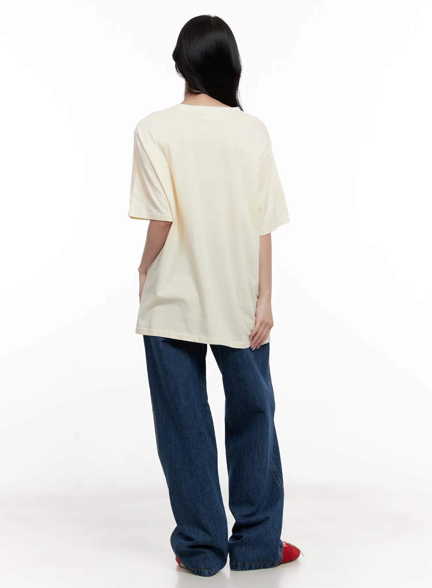 ahyeon-classic-relaxed-fit-denim-jeans-cl515