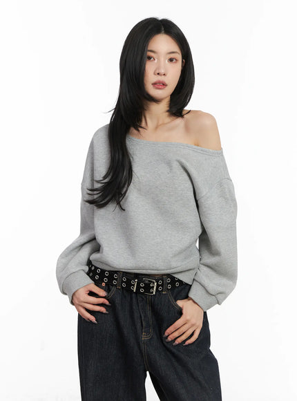 one-shoulder-fleece-sweatshirt-cd508