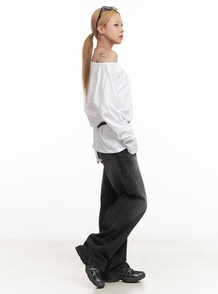 Graphic Oversized One-Shoulder Top CM505