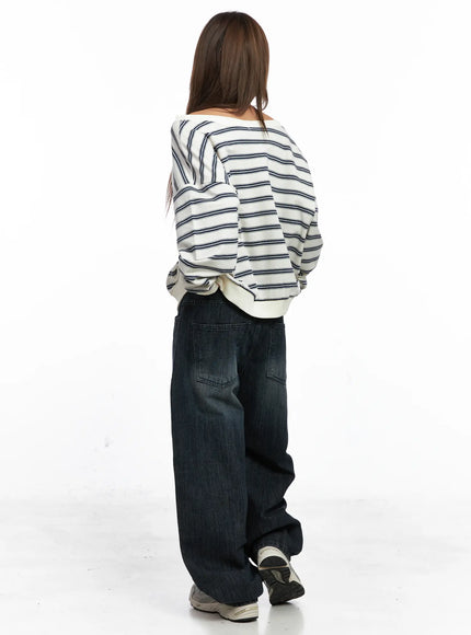 oversized-striped-off-shoulder-sweatshirt-co510