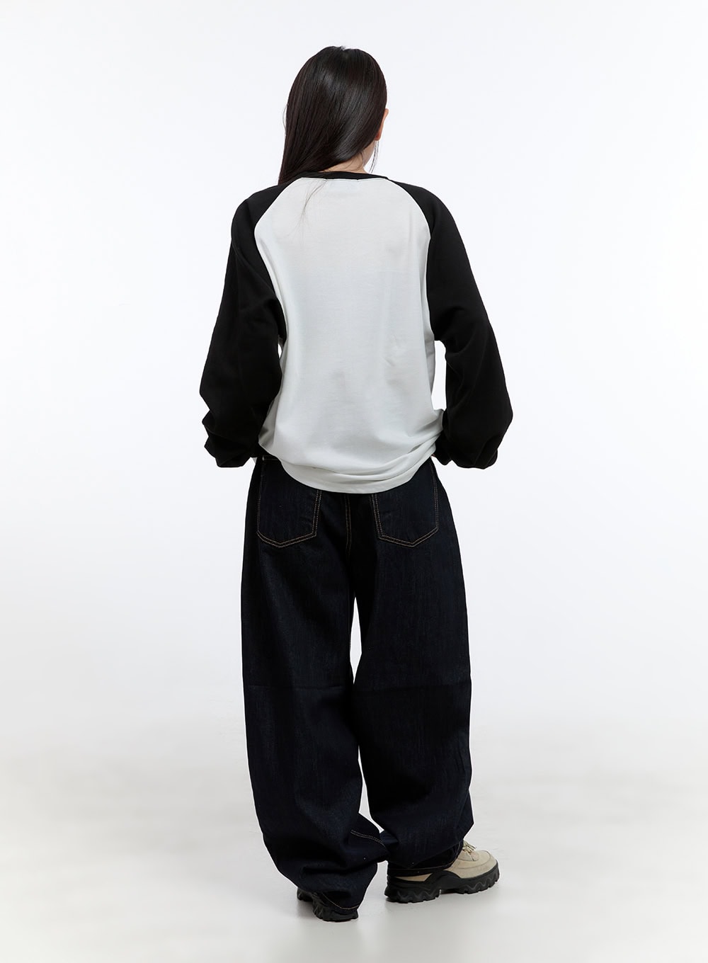 nori-roomy-fit-denim-with-stitch-cs406