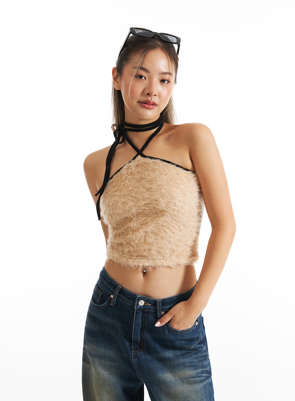 boucle-halter-tie-crop-top-co313