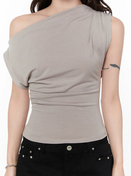 asymmetric-off-shoulder-tee-cy514