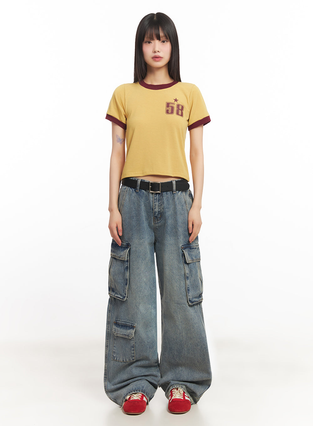 star-number-graphic-crop-top-iy502
