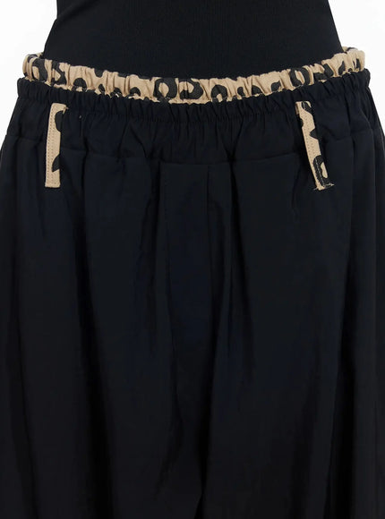 graphic-trim-wide-leg-pants-iy511