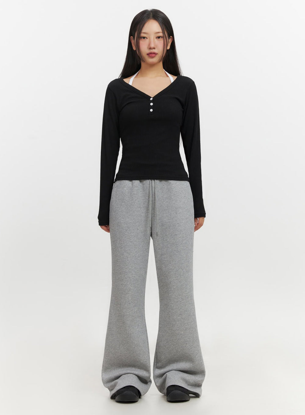 buttoned-v-neck-long-sleeve-top-if510