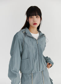 nylon-long-sleeve-hooded-jacket-cs327