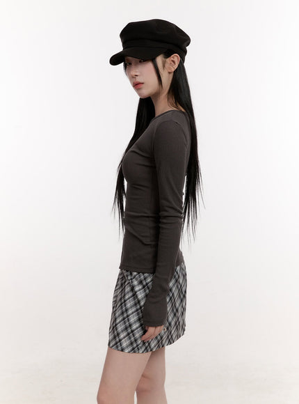 asymmetric-buttoned-slim-fit-long-sleeve-top-cj531