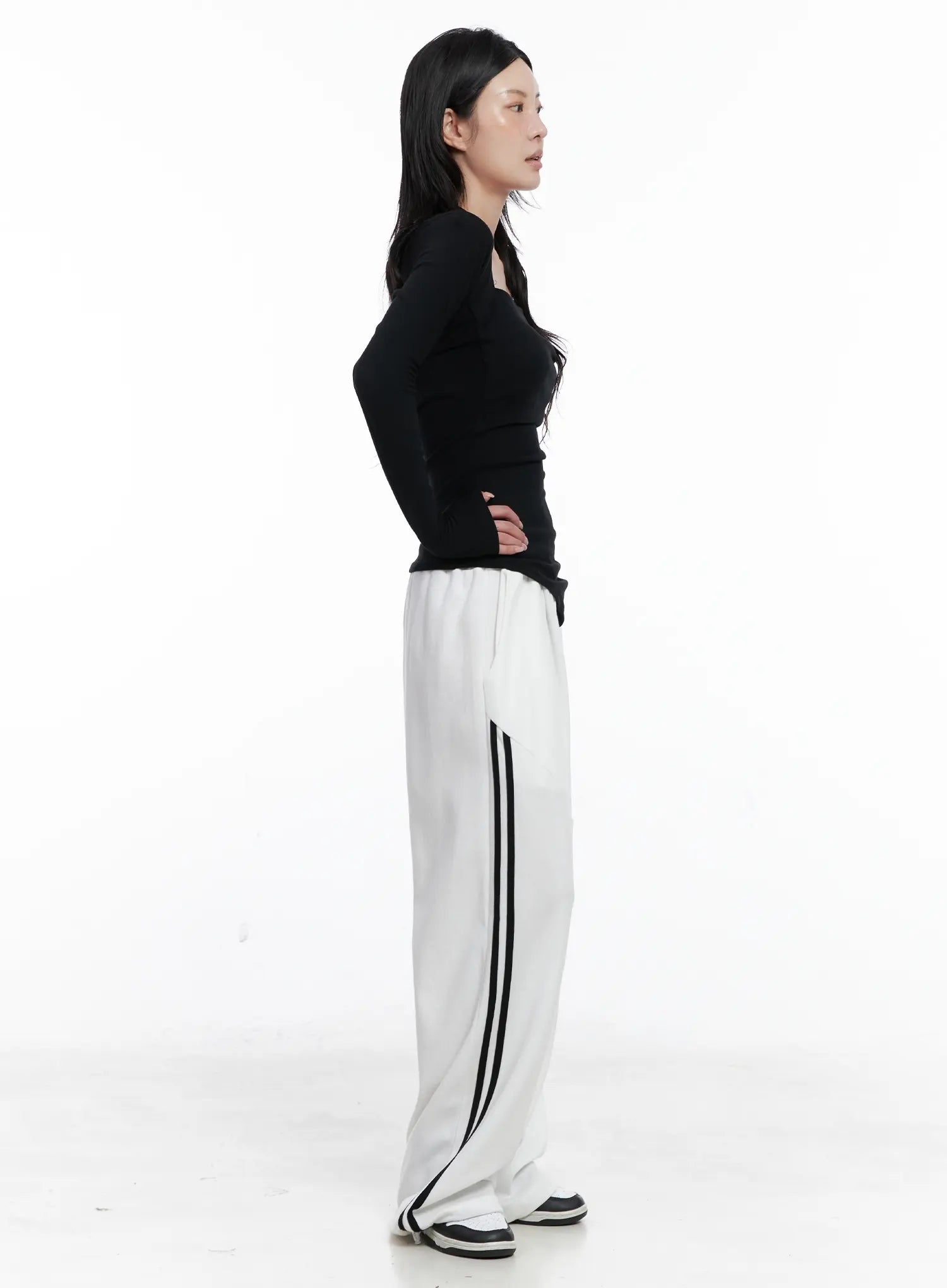contrast-stripe-wide-pants-cs526
