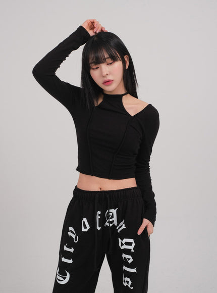 Cut Out Long Sleeve Top C0302