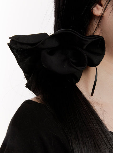 black-ribbon-scrunchie-cj531