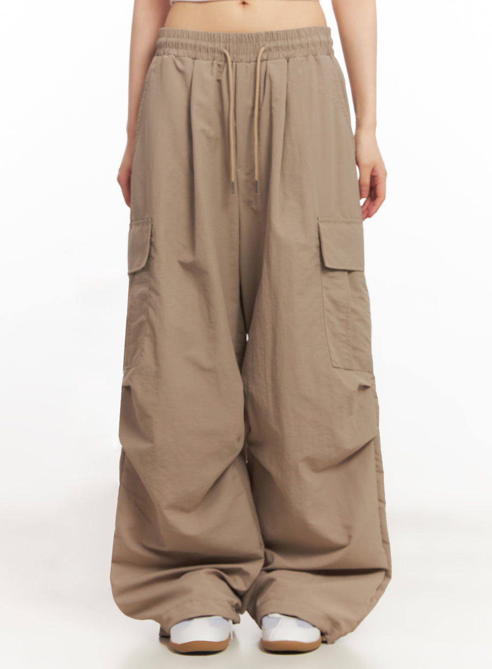 cargo-wide-leg-windbreaker-pants-iy502
