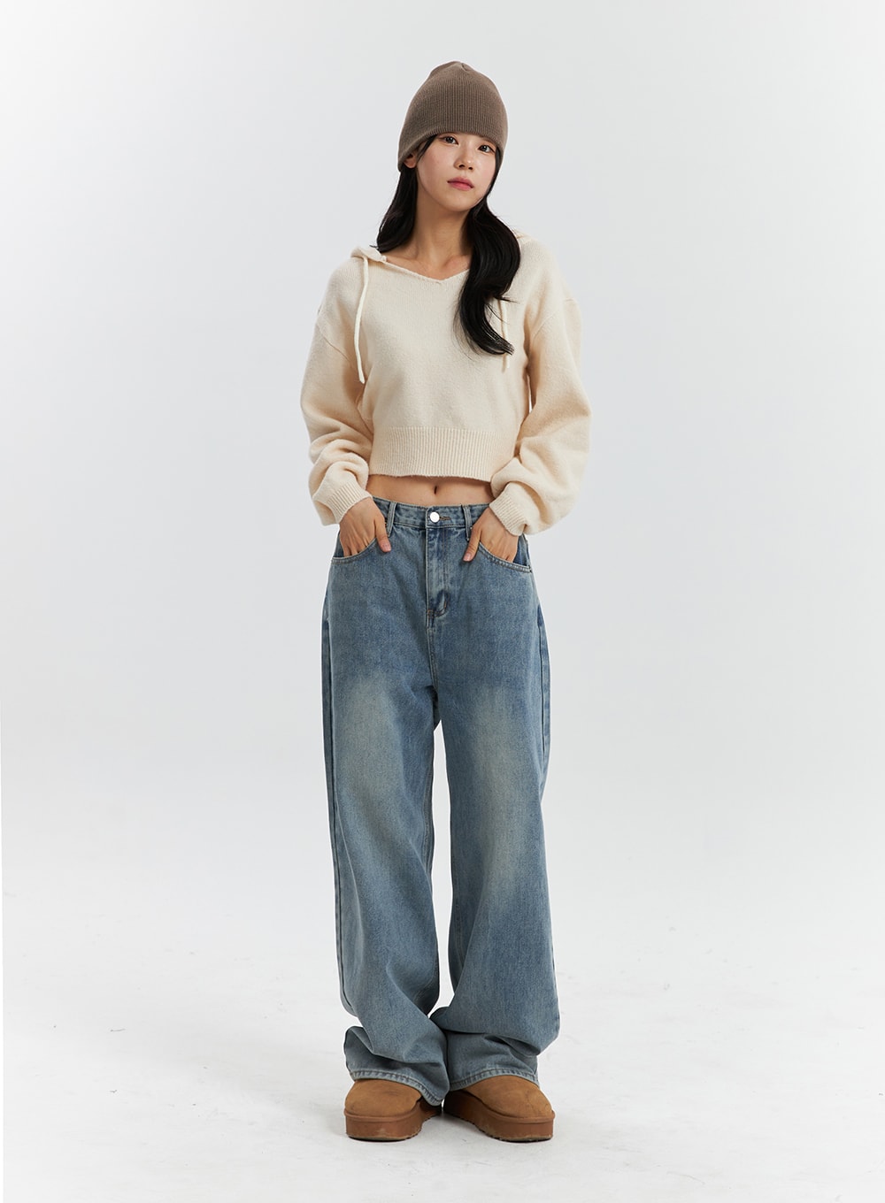 v-neckline-solid-drawstring-knit-hoodie-od320