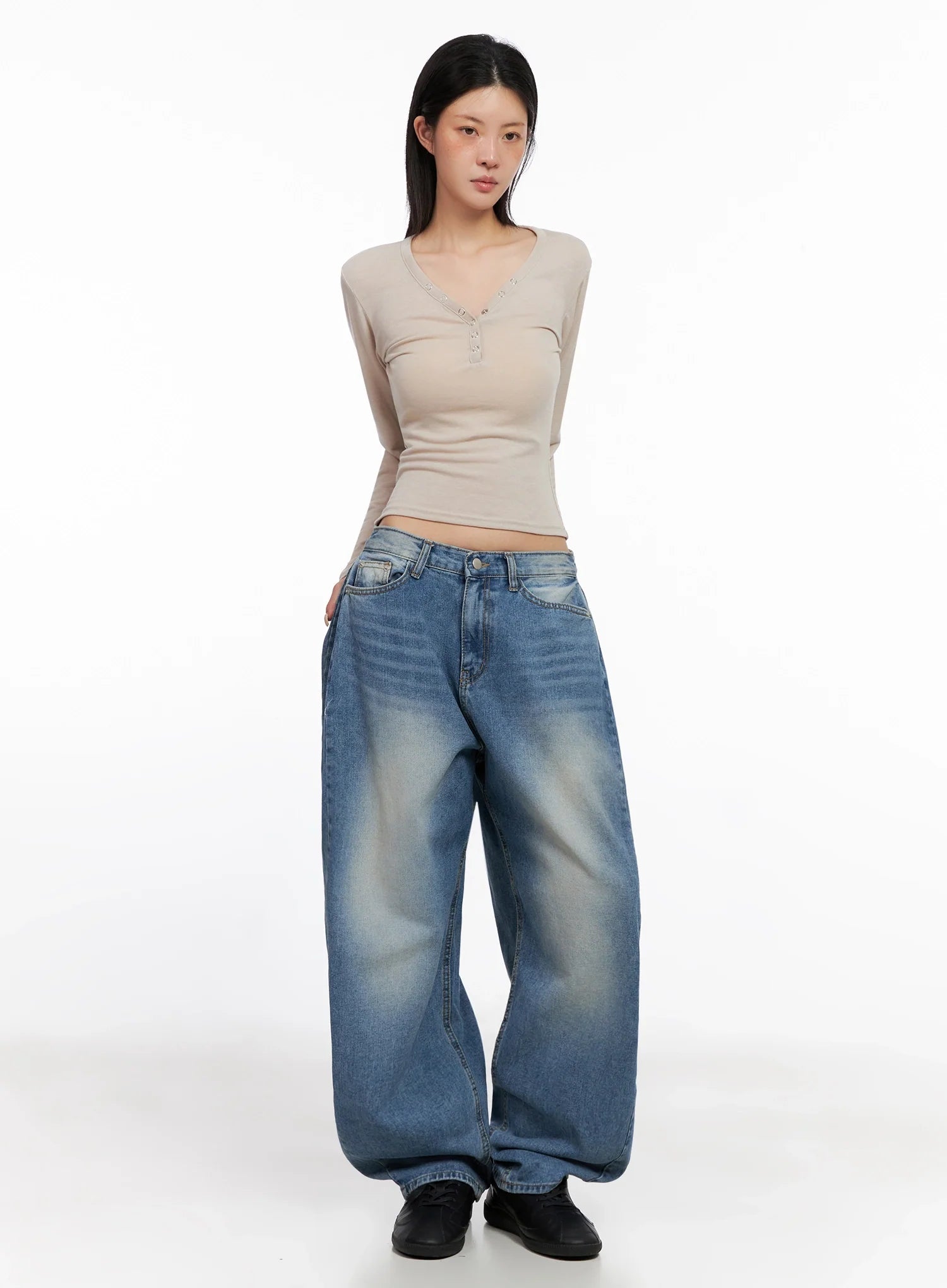 ruthie-side-pleat-relaxed-fit-jeans-is515
