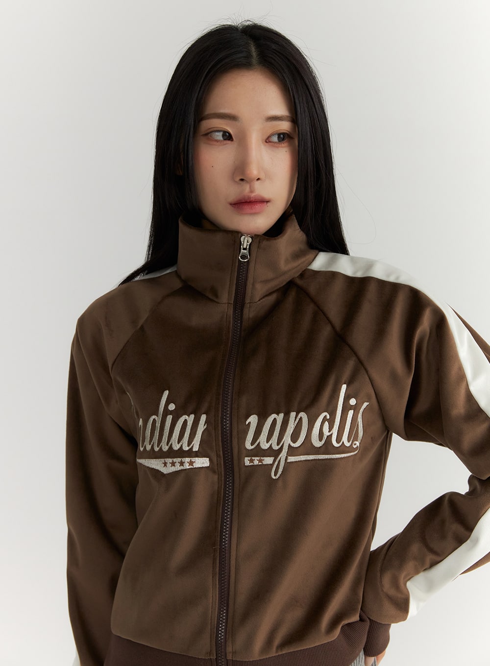 zip-up-velvet-lettering-jacket-cd311