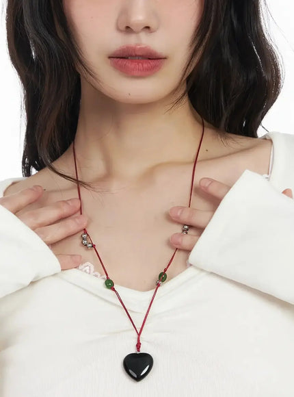heart-gemstone-pendant-necklace-f516