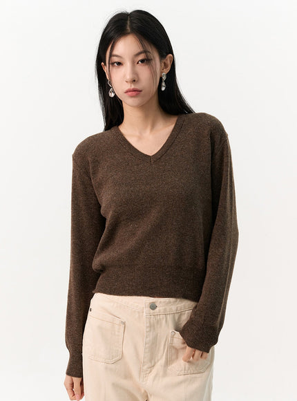 v-neck-sweater-io320
