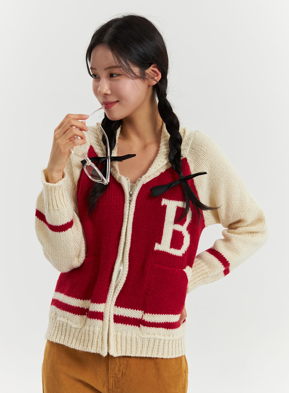 two-tone-graphic-lettering-knit-baseball-jacket-od320