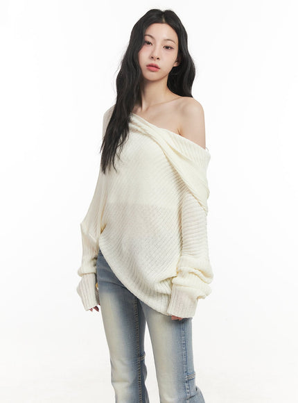 Ribbed Off-Shoulder Hooded Sweater CF513