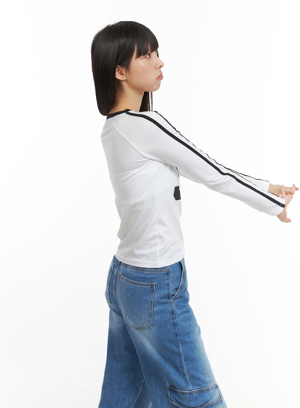 blokecore-cotton-lettering-raglan-crop-top-cg420