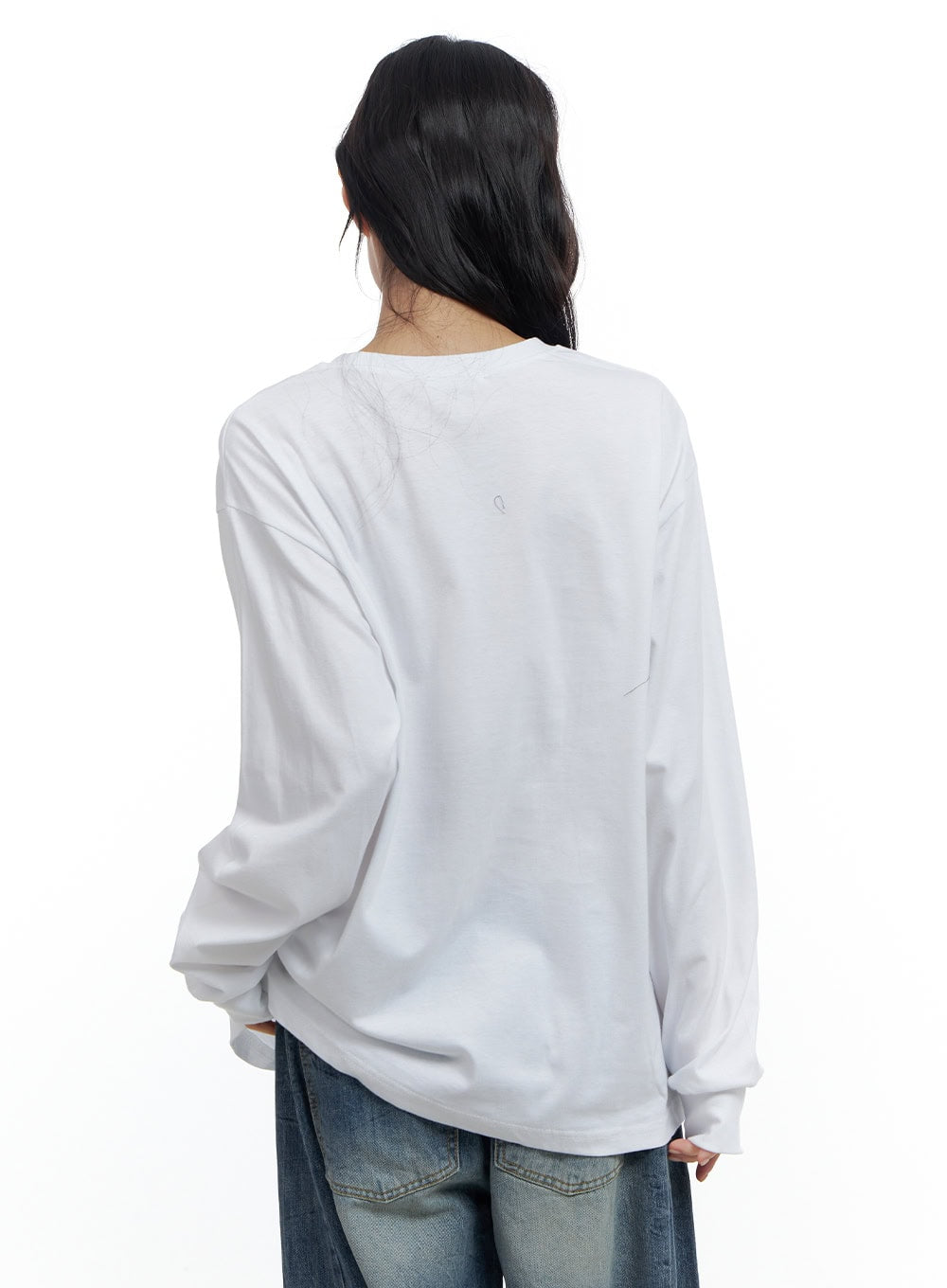 oversize-fit-round-neck-graphic-tee-cs419