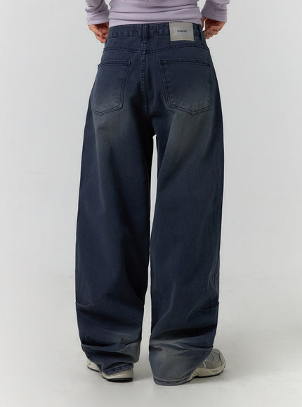 pintuck-washed-wide-leg-jeans-cf401