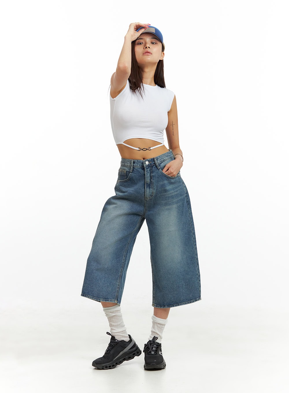 low-rise-bermuda-jorts-iu419