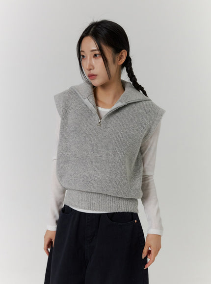 half-zip-sweater-vest-cd312