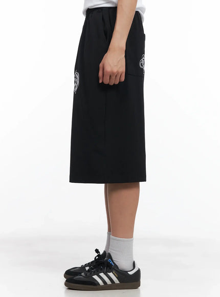 mens-embroidered-graphic-sweat-shorts-iu518