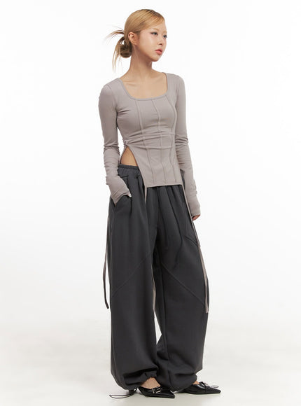 Wide-Fit Cargo Sweatpants CJ507