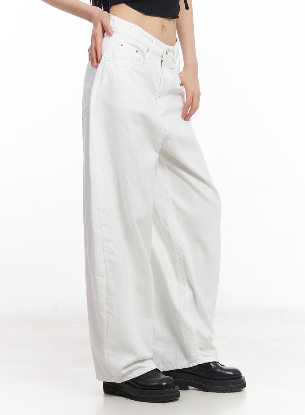 embroidered-angel-wide-leg-pants-cy528