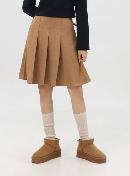 suede-pleated-midi-skirt-in310