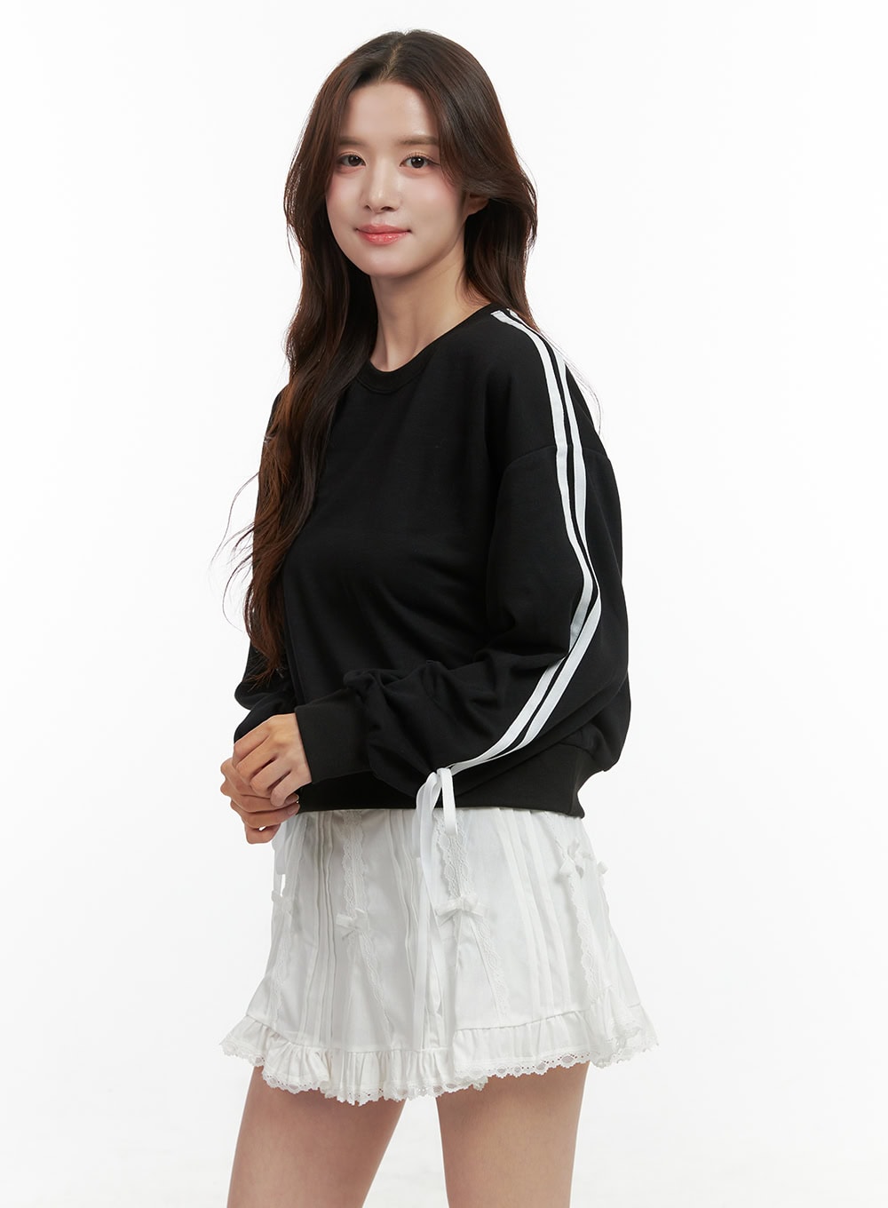 ribbon-lined-cotton-sweatshirt-oo421