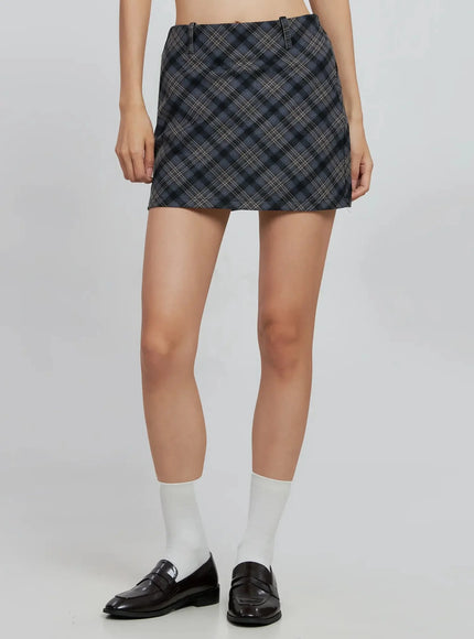 plaid-checkered-mini-skirt-in507
