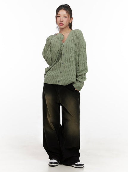 Cable Knit Relaxed Fit Cardigan C7102