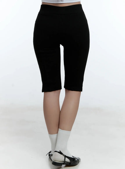 slim-fit-knee-length-shorts-cu527