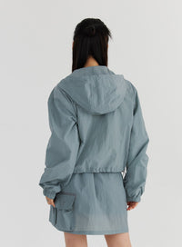 nylon-long-sleeve-hooded-jacket-cs327