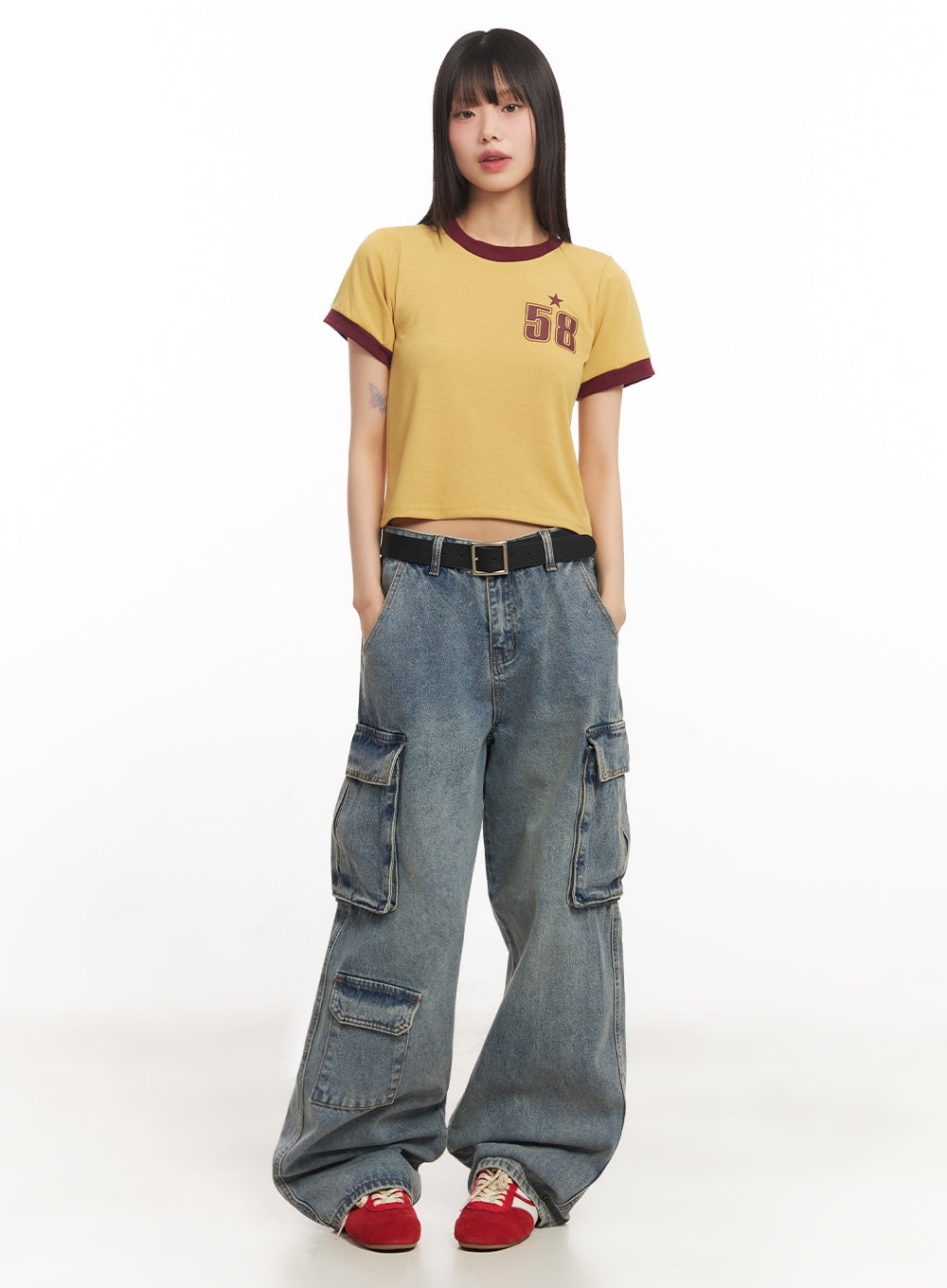 star-number-graphic-crop-top-iy502