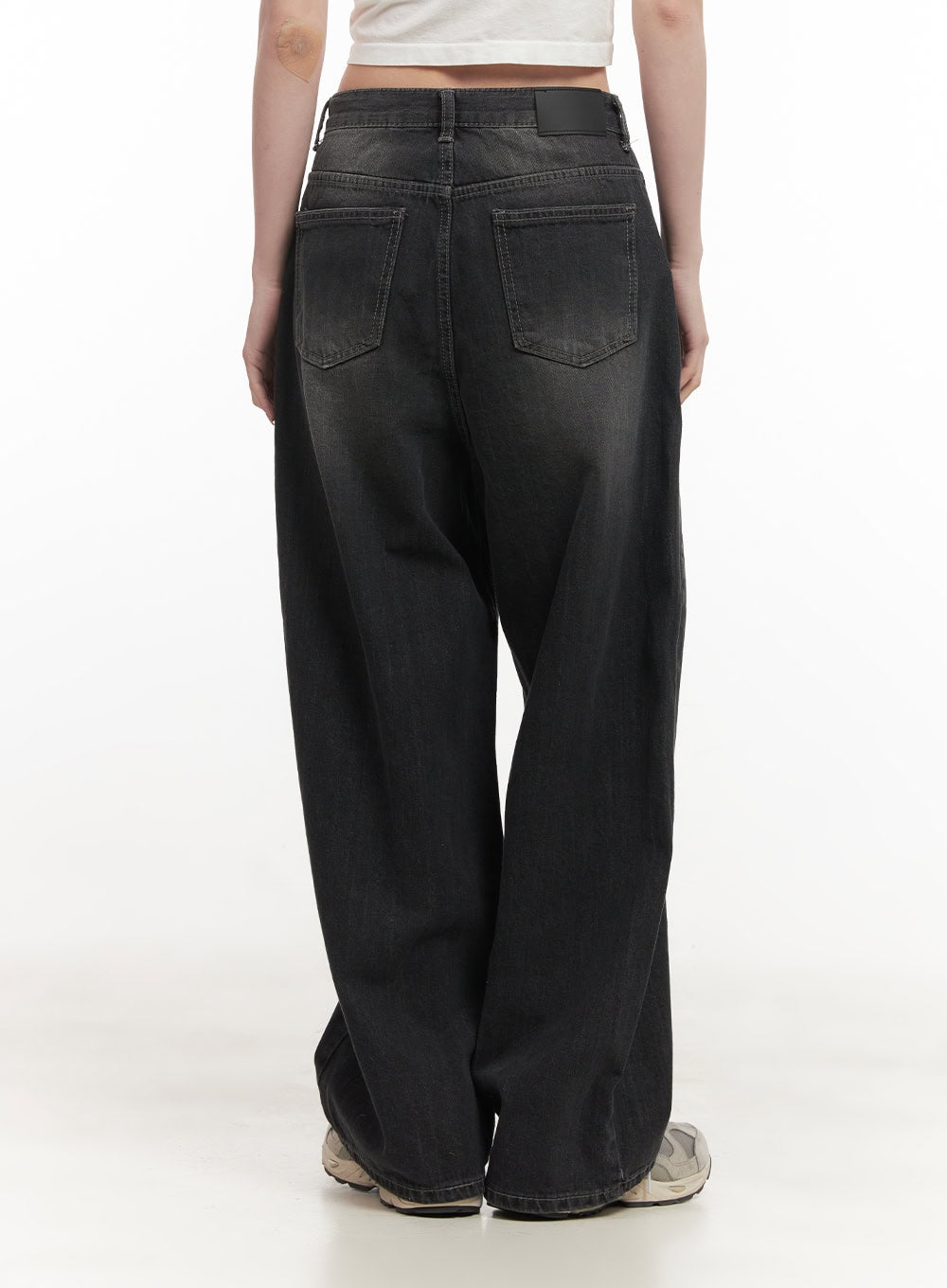 ruth-washed-wide-leg-jeans-cf514