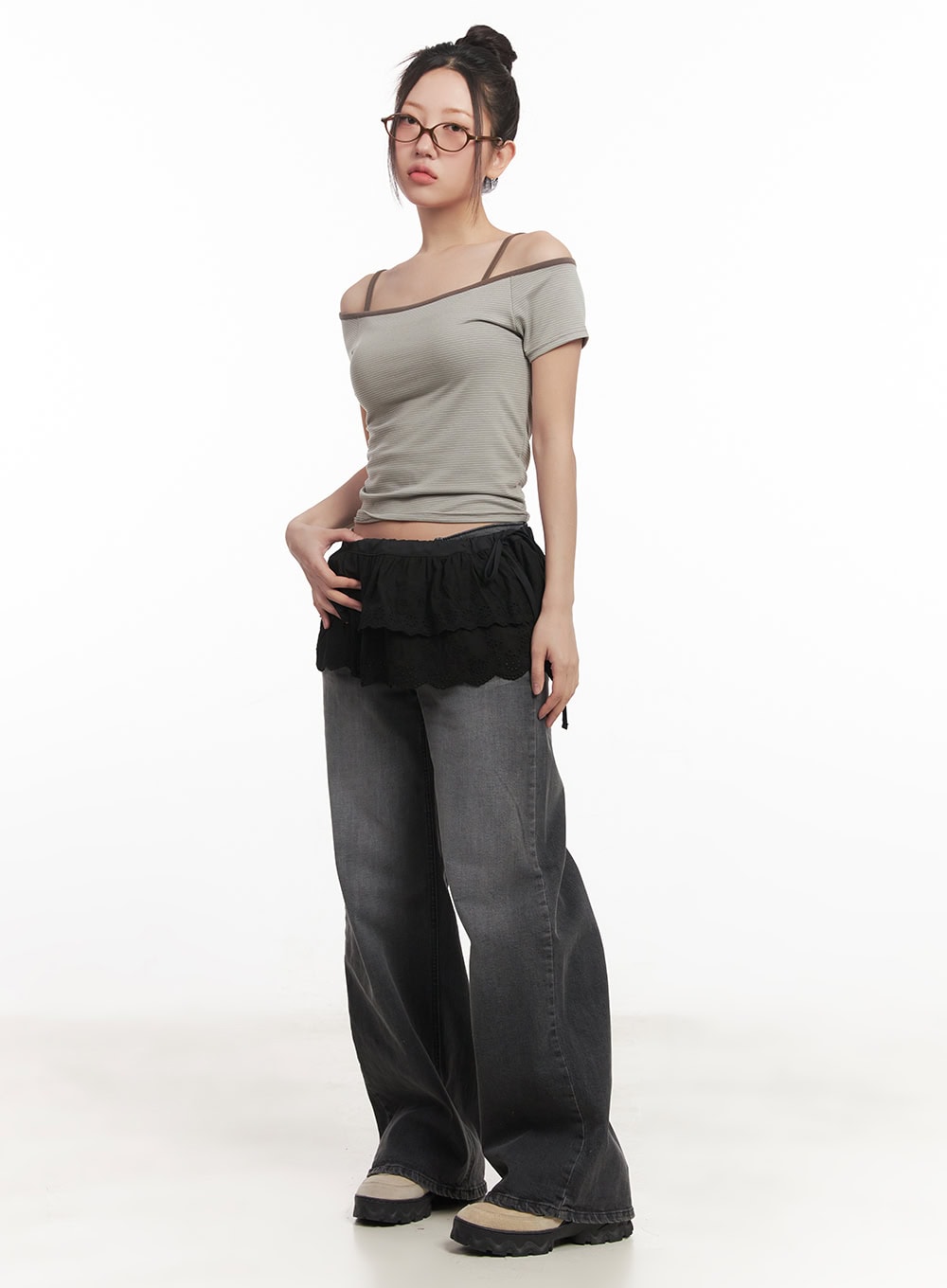 mari-washed-mid-rise-wide-leg-jeans-cm528