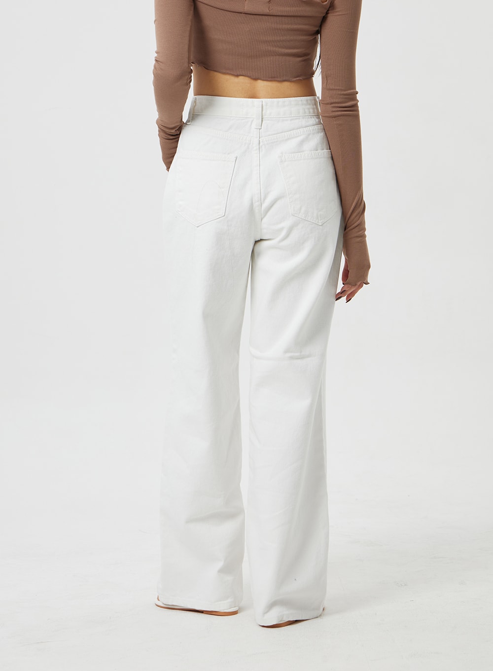 【HI FI FNK】Wales White Cotton Pants WOMEN'S WHITE FLOWY PANTS – Hawaii's Finest