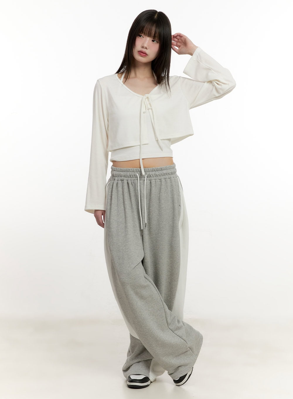 halter-top-ribbon-tie-cardigan-set-cm514