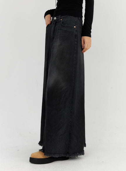 washed-flare-maxi-denim-skirt-cn315