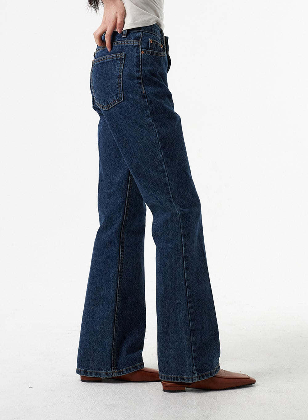 Wide Bootcut Jeans IA325