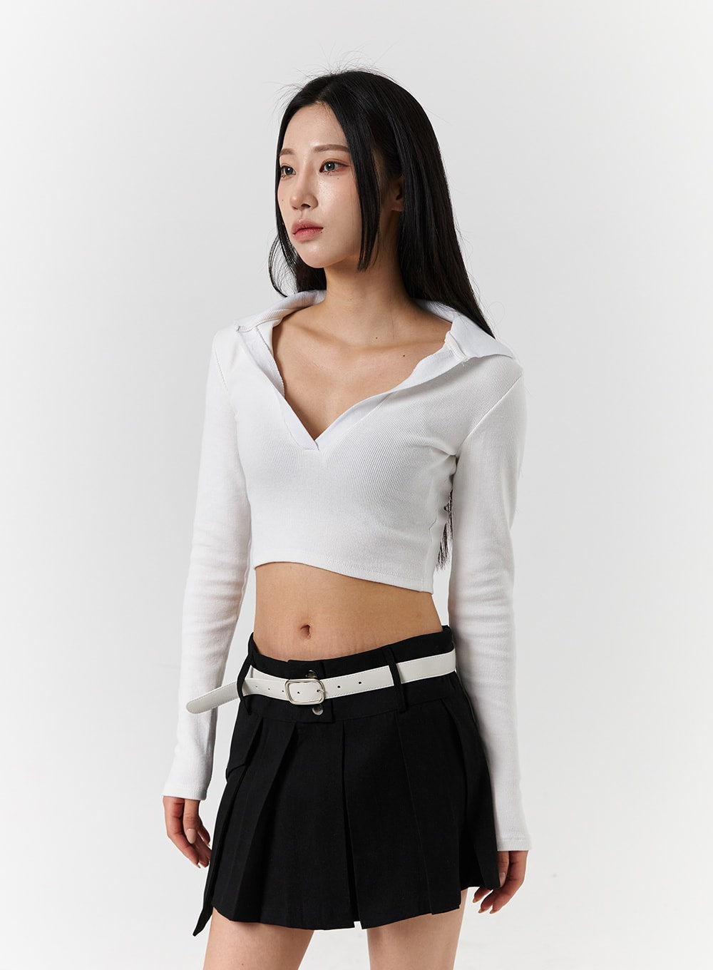 v-neck-collar-long-sleeve-crop-tee-cd322