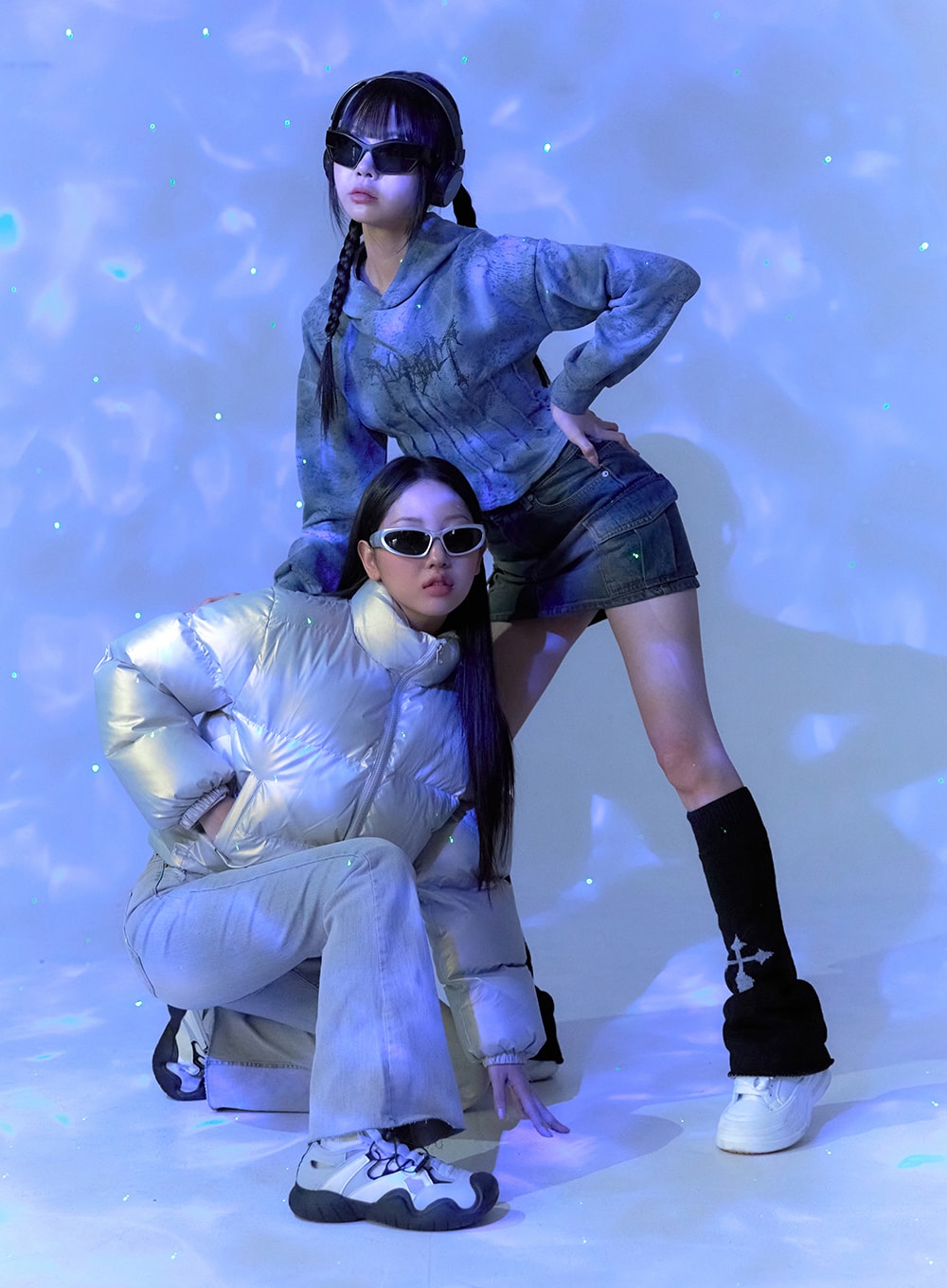 low-rise-cargo-denim-mini-skirt-in322