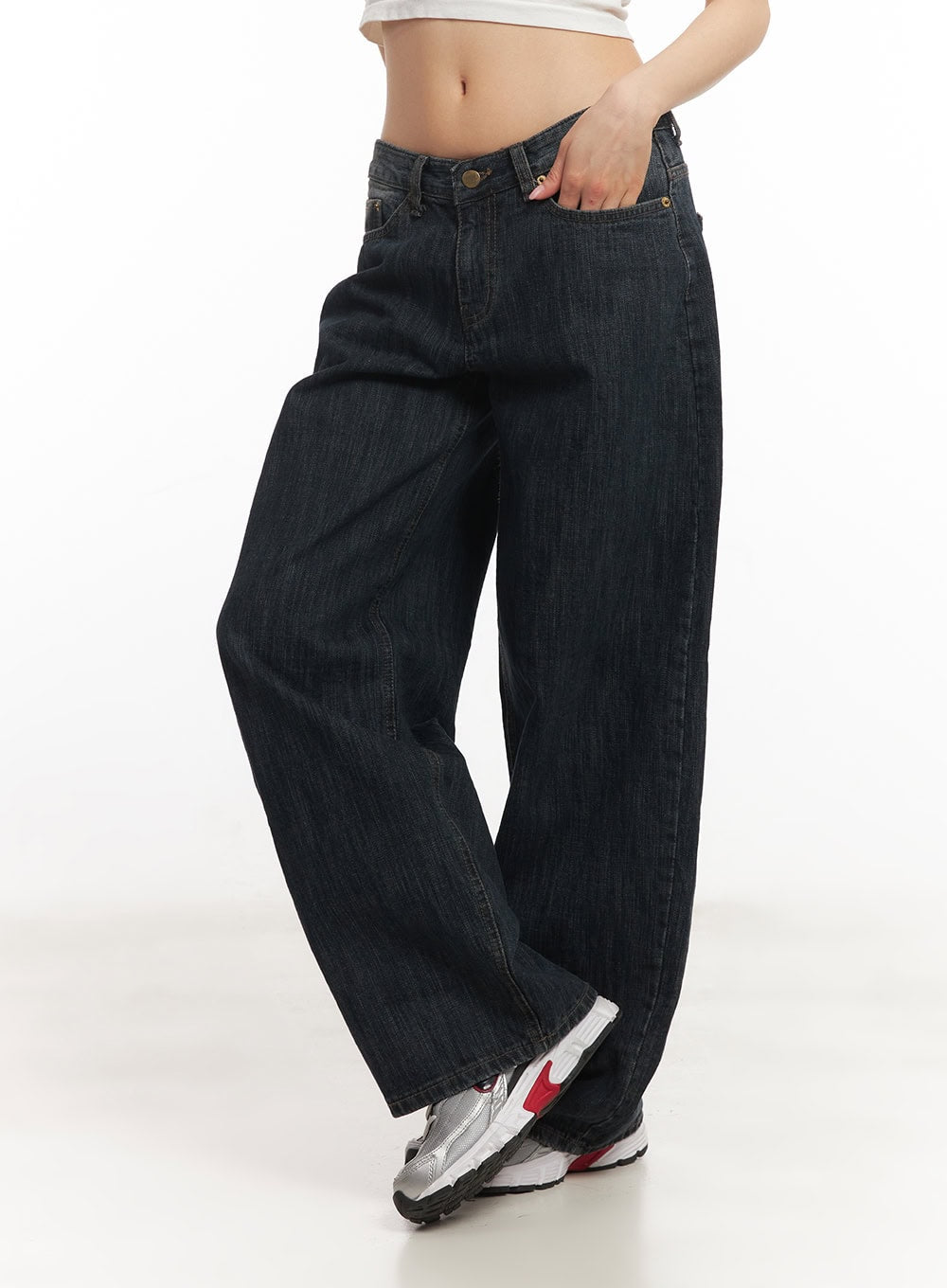 linny-low-rise-baggy-jeans-ca503